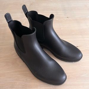Waterproof Chelsea Rain boot